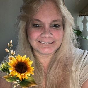 Meet your Posher, Tracy